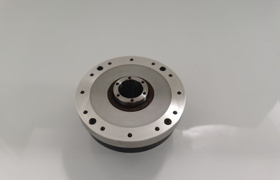 CNC Machining for Humanoid Robots: Why Precision Is the Antidote to Joint Jitter