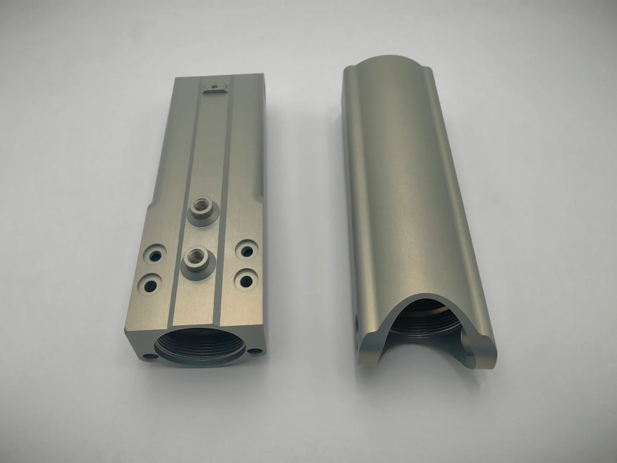 Manifold Blocks by Media: Practical CNC Machining Guide for Real-World Failure Modes